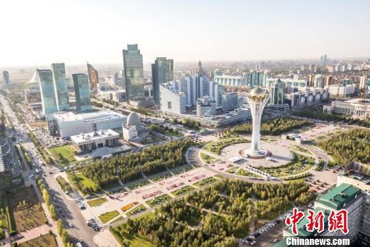 阿斯塔纳建都20周年 哈萨克斯坦举国欢庆