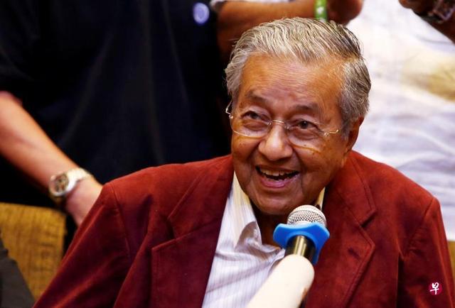 暂停了若干中资项目后 马哈蒂尔建议：兴建中国昆明到新加坡铁路