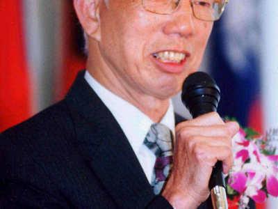 “香港皮革大王”田家炳逝世 捐助300多所学校 连住房都卖掉
