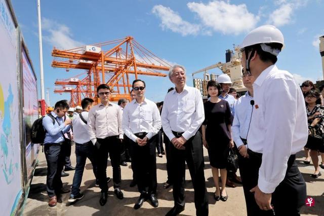 新加坡副总理张志贤参访钦州港 推动南向通道建设