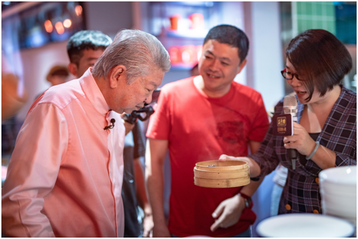 尝味“三千功”，食神蔡澜吃到“童年味道”