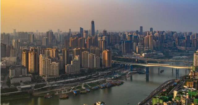 中国西南第一城厉害了！GDP总量或将超越新加坡，葡萄牙都要郁闷
