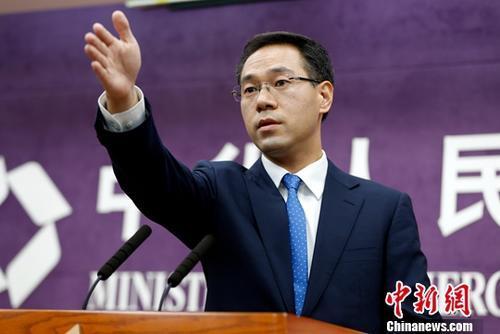 华媒：“孤鸟”美国应收敛霸凌心态 否则将输掉贸易竞争