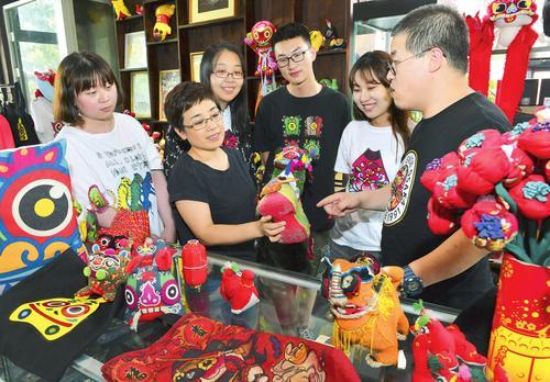 用布艺讲述山西故事