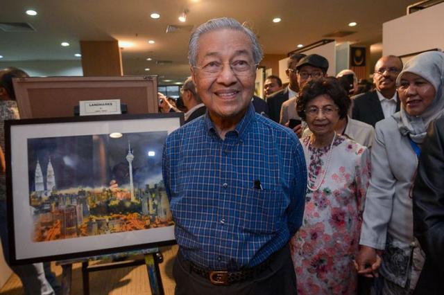 访日结束，马哈蒂尔呼吁国人向日本学习：要爱国，要支持国产