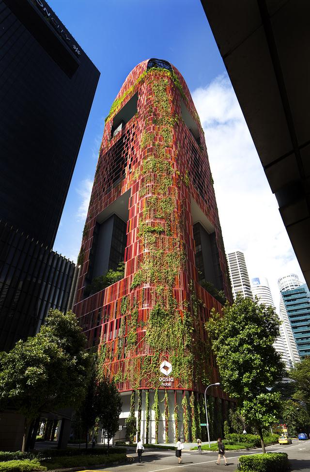 设计赏析：绿植覆盖的新加坡Oasia酒店塔楼，摩天大楼设计新思路