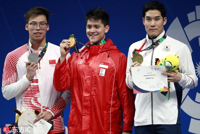 打破中日垄断！斯库林百米蝶泳夺新加坡首金 李朱濠屈居亚军