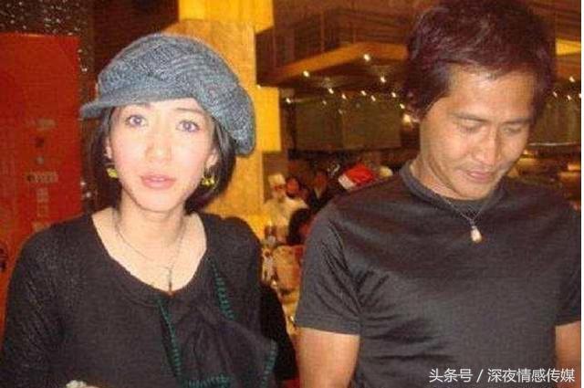 盘点“比丈母娘的年龄大”：4号迎娶了“干女儿”，2号“师生恋”