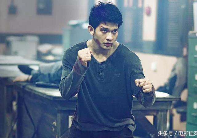 伊科·乌艾斯大战新加坡版河正宇，《突袭》系列幕后团队又一力作