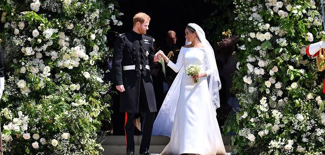 苏塞克斯公爵和公爵夫人的婚礼服装将展出
