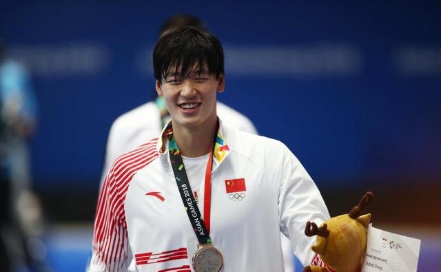 中国双雄不敌新加坡天才 斯库林夺50米冠军，李朱濠需要尽快成长