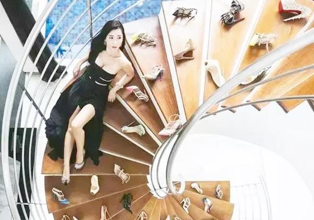 靠炫富当网红！东南亚第一贵妇，了解一下