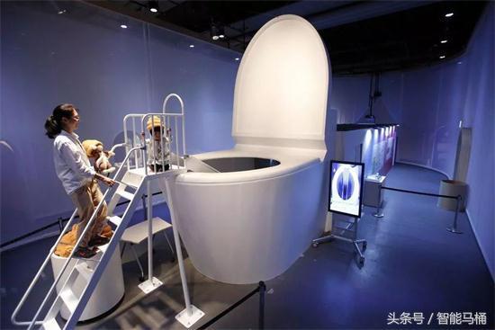 世界各地有趣的公厕文化
