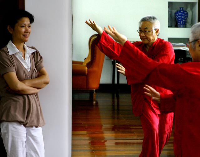 他是武学宗师传人：“书法是在纸上打拳，打拳是在空中写字”