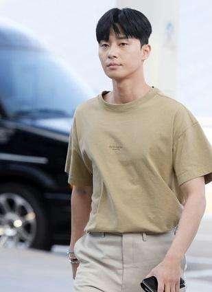 剧迷心碎！朴叙俊身边少了她，泰国度假“零合照外泄”