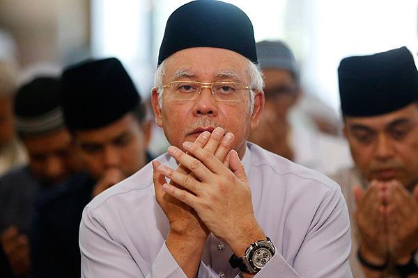 马来西亚前总理纳吉布对指控“不认罪”，交保释金后获释