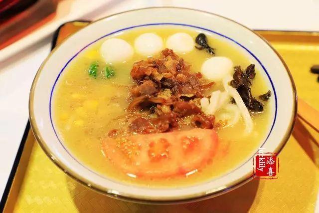 「杭州美食生活」人均不到30元的嘉里中心蒲点美食汇，居然藏着这么多招牌硬货小吃