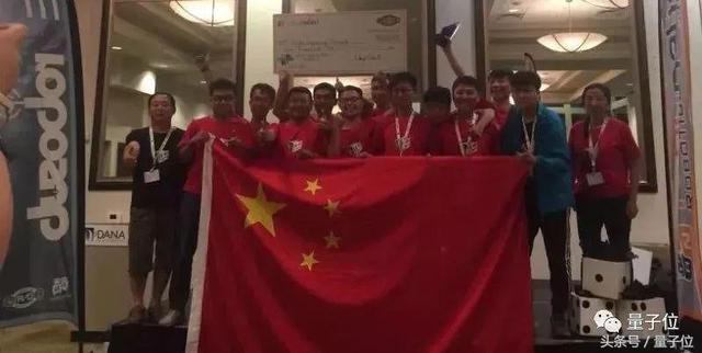 机器人水下赌场争霸战！中国团队创造历史，在美国登顶世界第一