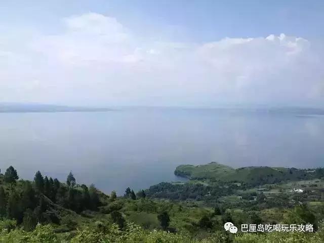 你知道印尼最大的火山口湖、淡水湖在哪吗？