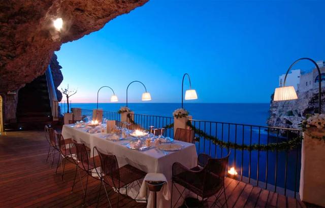 全球最有view的6家餐厅，值得你和ta一起上天入海、漫步云端
