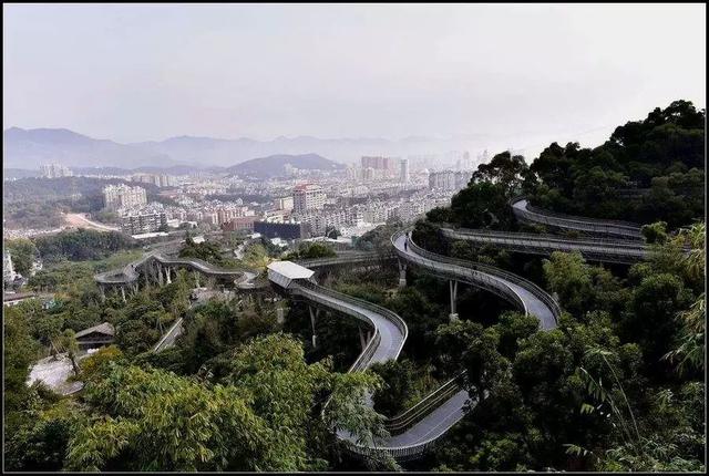 福山郊野公园参照“桃花源”造景，两条特色隧道贯通