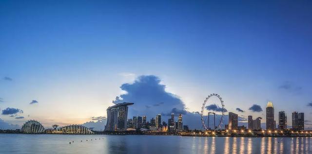 全球灾害频发，新加坡成唯一安居地！