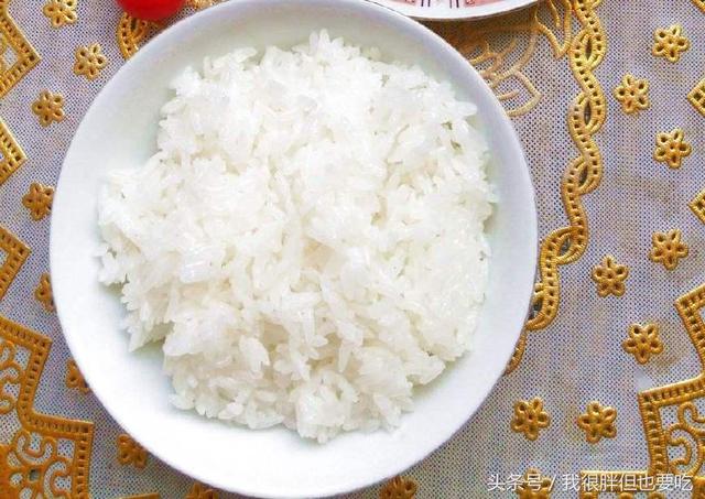 各国人是怎么吃米饭的？越南、日本的精致，中国的最实在！