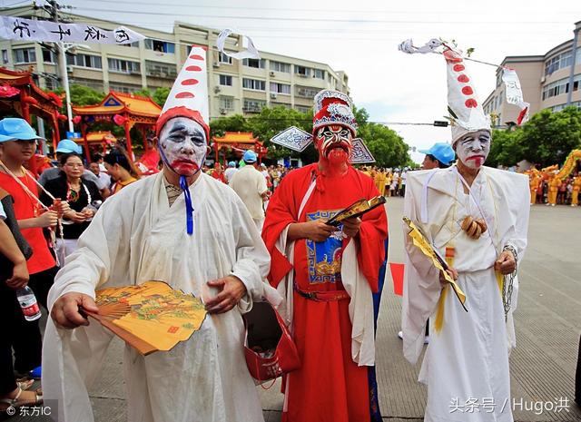 鬼文化——“有钱能使鬼推磨”、“人鬼情未了”