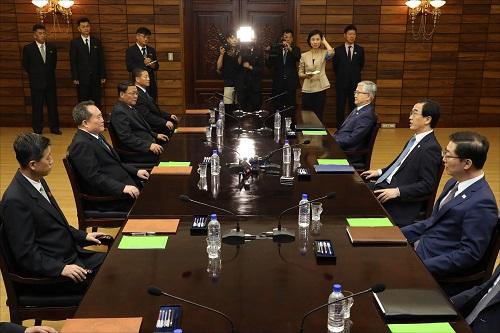 外媒：韩国急于推进朝韩首脑会晤 美国官员私下表示不满
