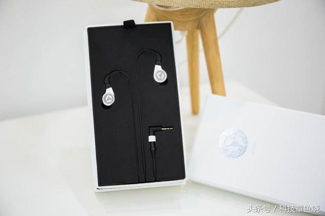 DITA TWINS试听评测：同样的配方却有不同的味道