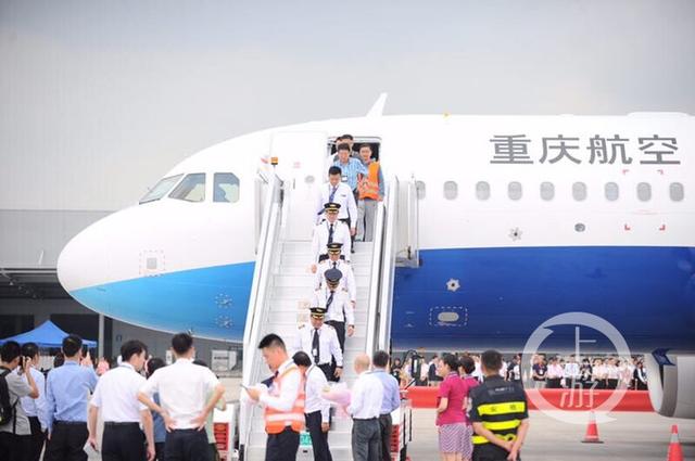 快看！重庆航空引进首架A320NEO飞机 将执飞新加坡等国际国内航线