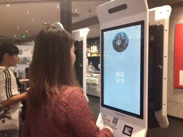 中国手机新突破！这家公司5年打破苹果技术封锁，老板是北大学霸