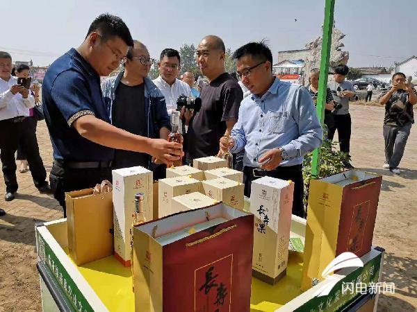 临沂一株“市花”开出村民致富经 产业融合破解发展困境