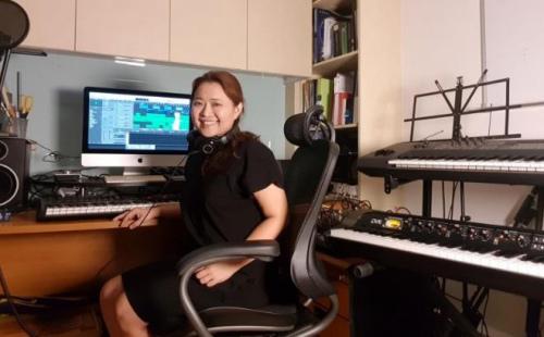 谱曲不谙中文逐字查字典 大马音乐人爱上中文诗词