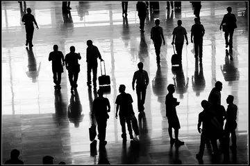 「案件报道」“冒充香港人、新加坡人”街头诈骗！专挑年轻女性下手