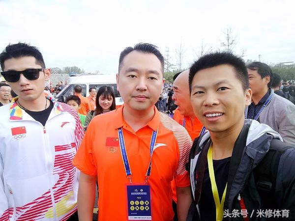 孔令辉公开露面，发际线后移严重，昔日乒乓王子难敌岁月神偷