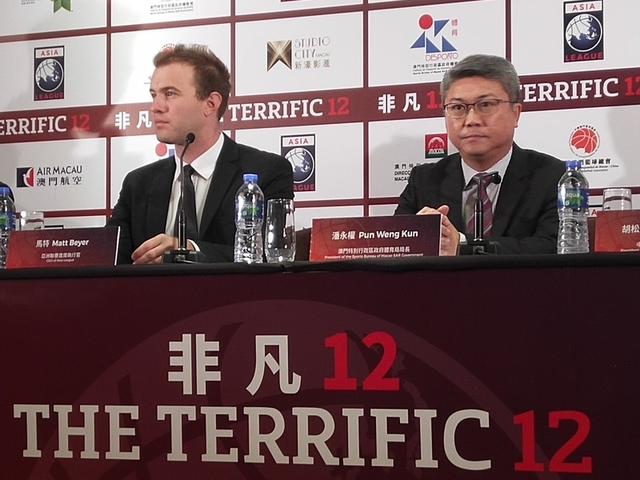 这个给易建联当过翻译的美国人，把比赛办到澳门还搞定了亚篮联
