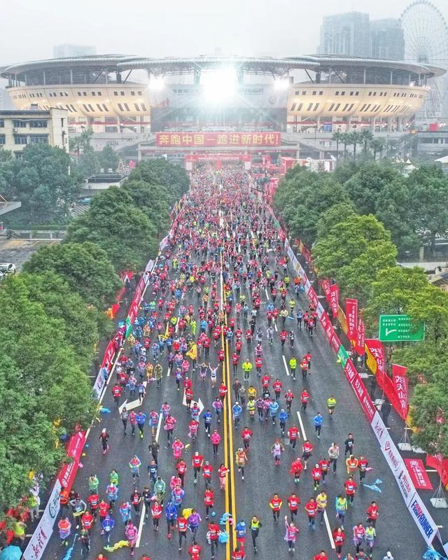 跑者服务全面升级！2018长沙国际马拉松再次入选《奔跑中国》