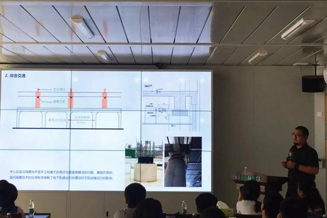 钢筋曲线建构下的北京新机场