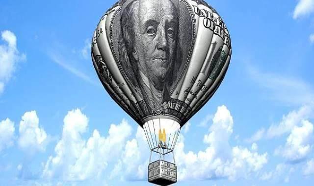 中国减832亿美债，事情有新进展后，美国经济或正进入满盘皆输6循环