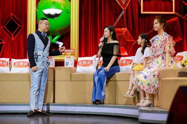 《了不起的孩子》张绍刚尽显“吃货”本色，冉莹颖称其“瓜娃子”！