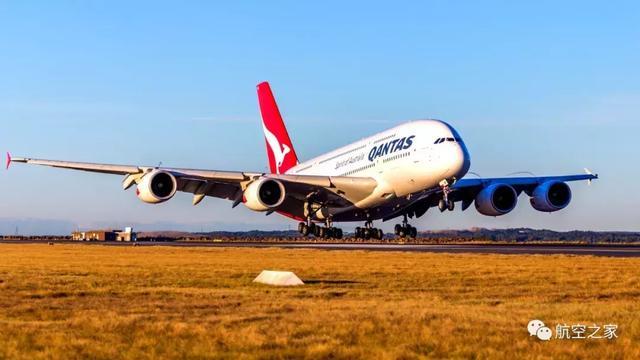 空港记忆：空中爆炸的A380发动机和力挽狂澜的理查德机长