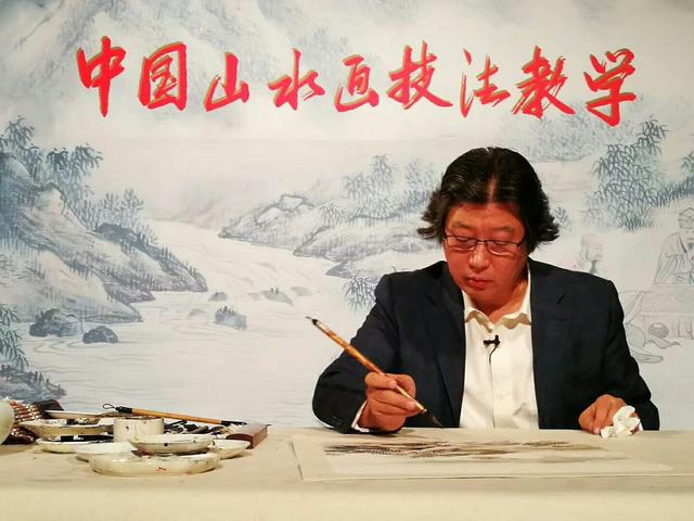 中央电视台均专题播放其作品与艺术风格，王岳罔山水画欣赏