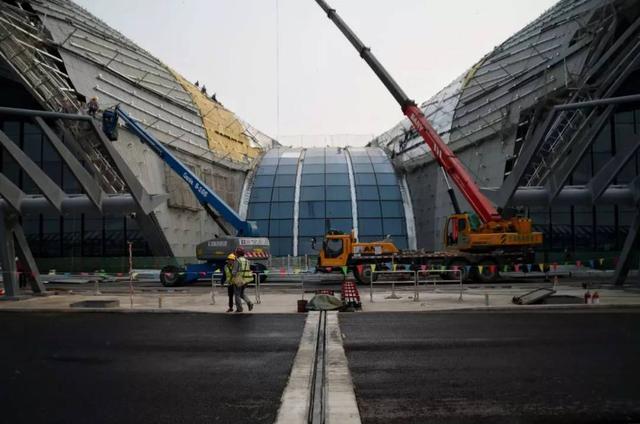 钢筋曲线建构下的北京新机场