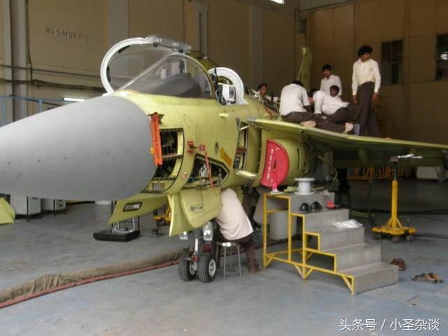 印媒：阿联酋对光辉战机感兴趣 新加坡和埃及也想买