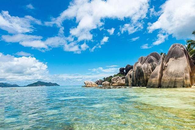 海岛盘点｜热门海岛测评，在穿棉袄的秋冬去享受阳光沙滩比基尼