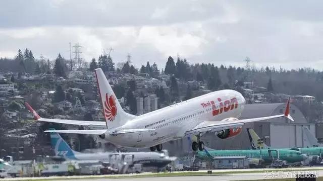 暂未发现航班上有中国乘客，印尼坠机189人无一生还
