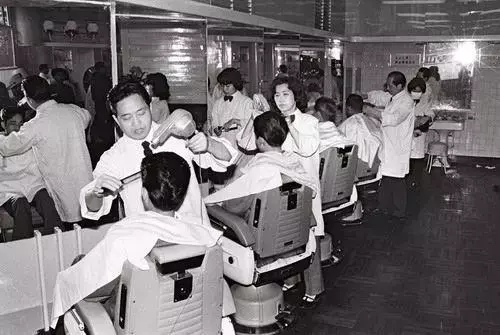 成都历史上第一家理发店