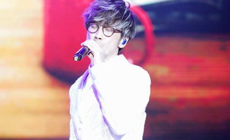 被称“教父”5位音乐人：周传雄上榜，他是摇滚界半壁江山！