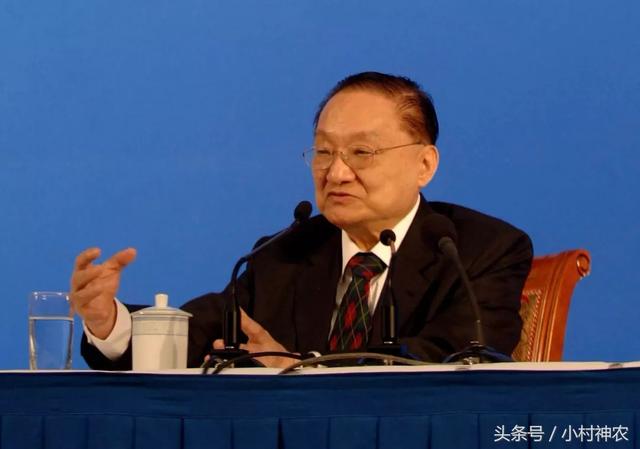 武侠泰斗 金庸逝世